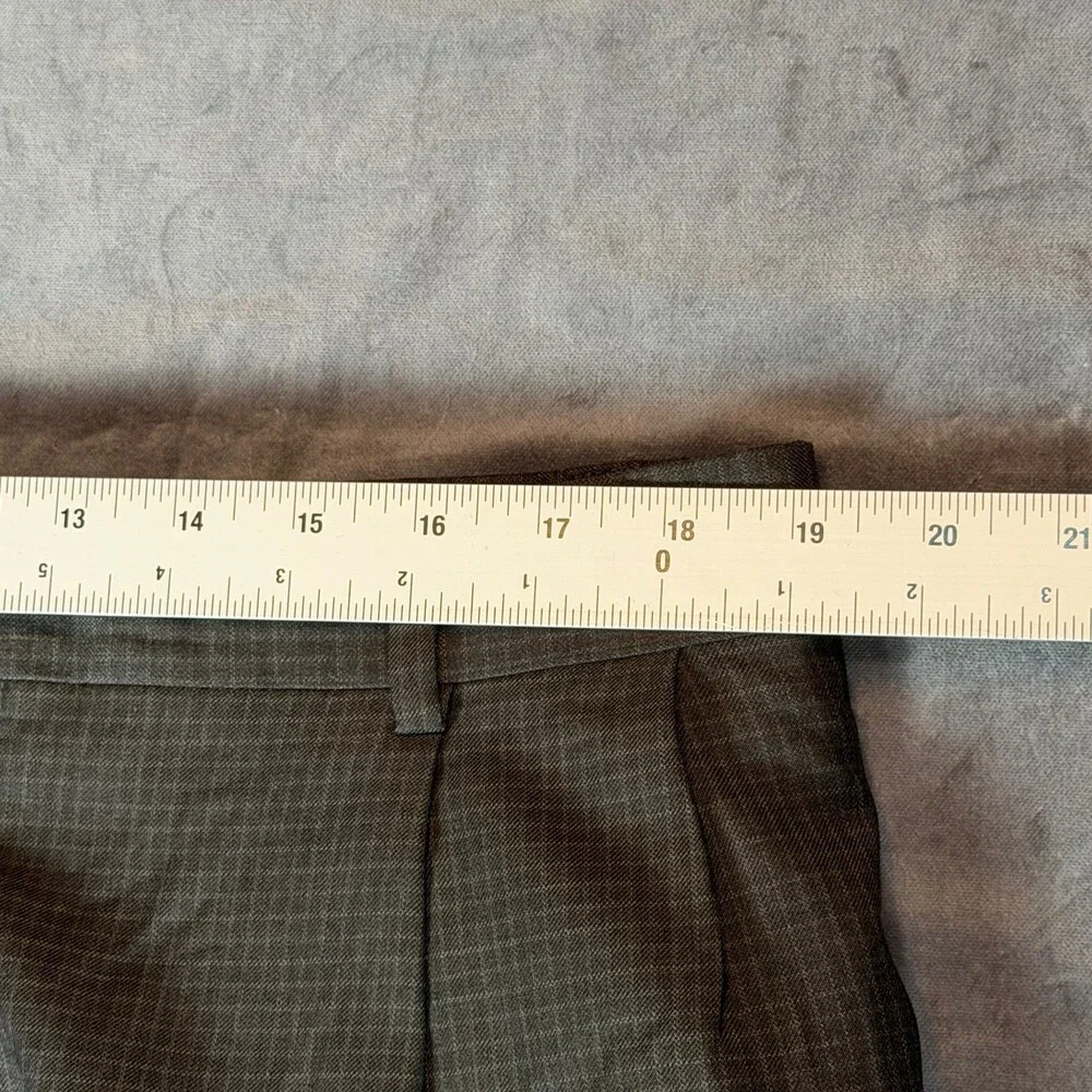 Jos A. Bank Mens 41R (38x27) Charcoal Plaid Jacket Preppy Ivy Wool Silk Straight